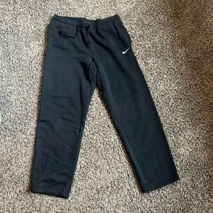 Black Nike Sweatpants (cotton)